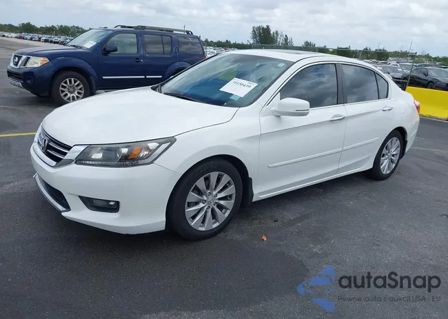 1HGCR2F82FA125453: 39150439