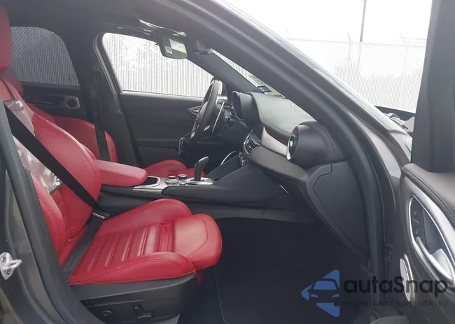 ZARFAMBN2P7668168: 39152657