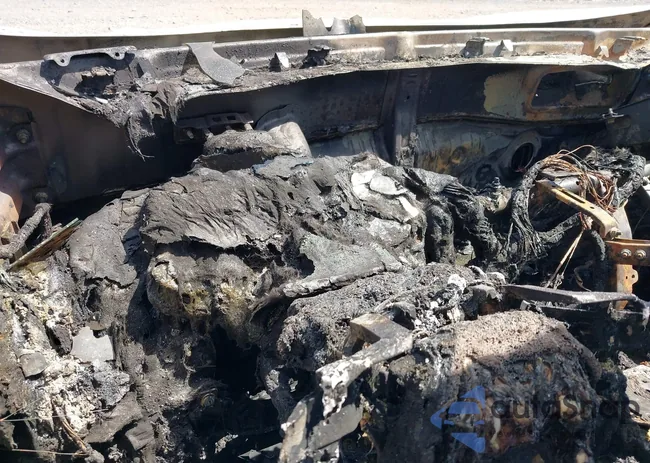 KNDPM3AC4J7489265: 39163078