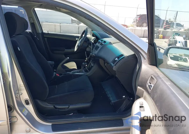 1HGCM56726A050406: 39165930