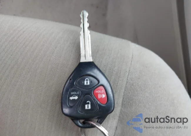 2T1BU4EE7DC121080: 39170327