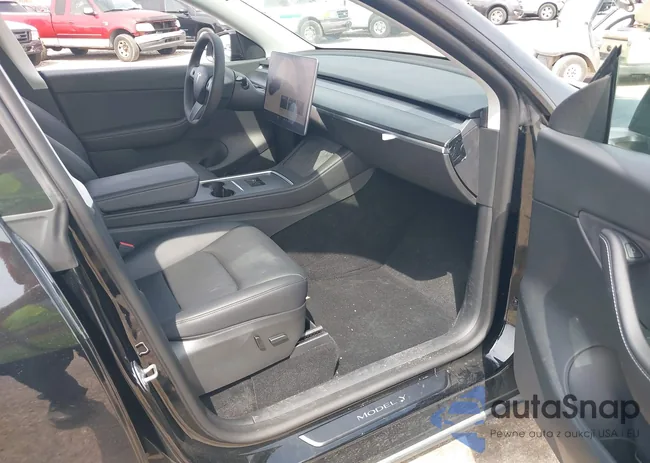 7SAYGDEE9NA008956: 39172354