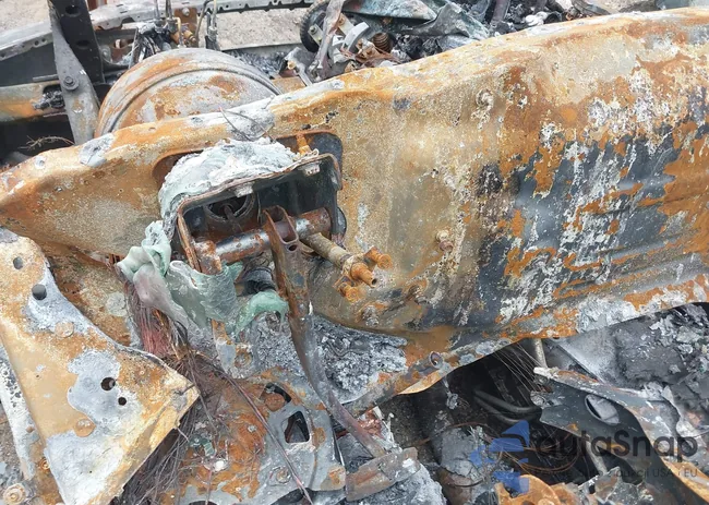 1FT7X2A61NEG32802: 39172518