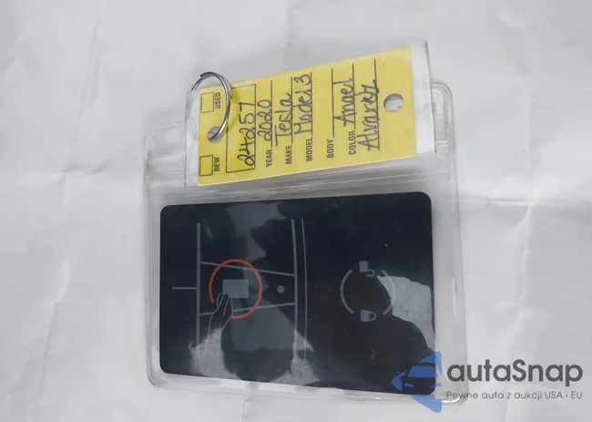 5YJ3E1EB0LF783180: 39172186