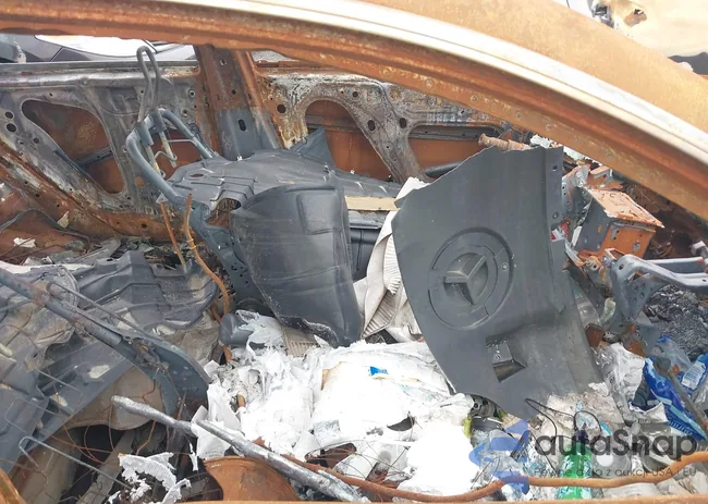 1HGCR2F16HA186181: 39196641