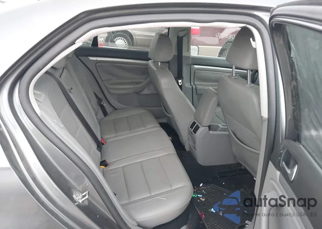 3VWEF81K97M083550: 39197327