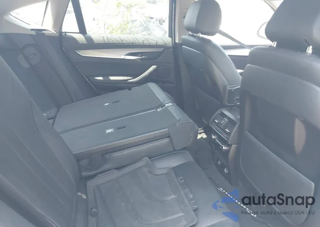 5UXKU2C5XG0N83220: 39197569