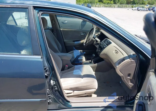 1HGCG5679YA068637: 39196814