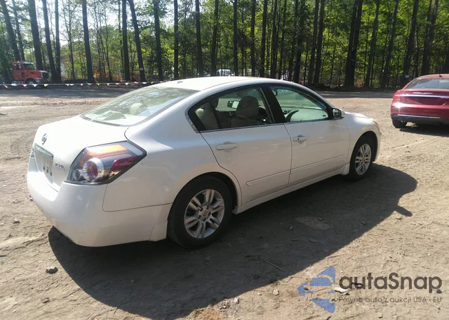 1N4AL2AP3BN490819: 39204305