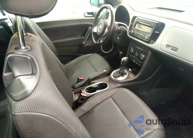 3VW5P7AT4DM813232: 39203795