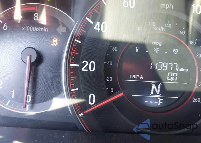 1HGCR2F58HA121903: 39208448