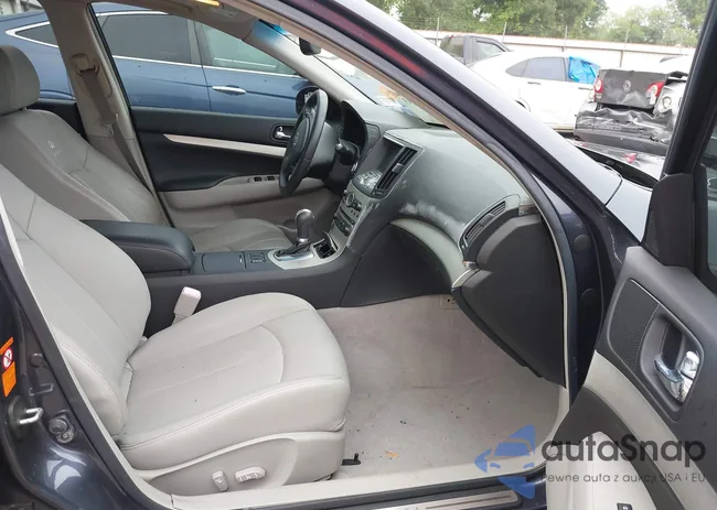 JNKBV61E68M223265: 39209393