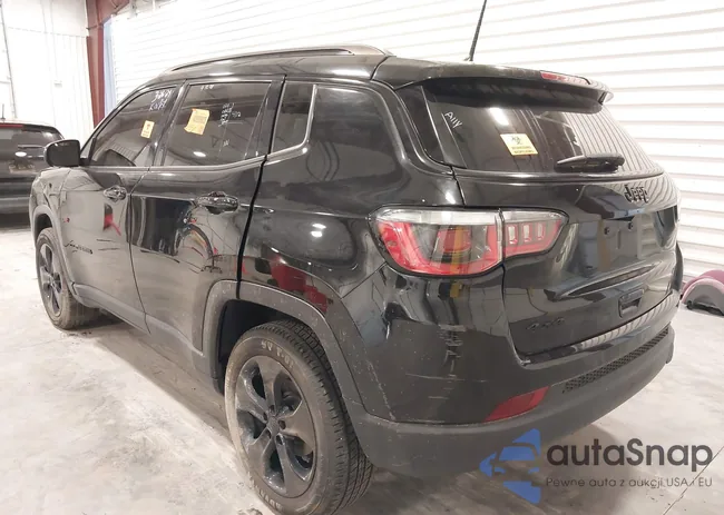 3C4NJDBB1JT394749: 39210827