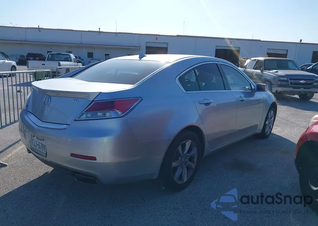 19UUA8F5XDA010469: 39214123