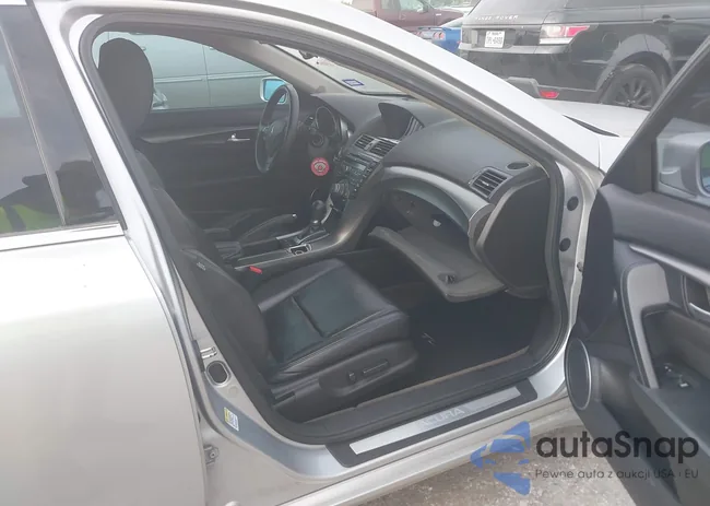 19UUA8F5XDA010469: 39214123