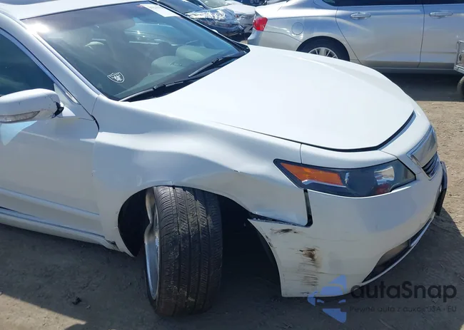 19UUA8F52CA003501: 39215558