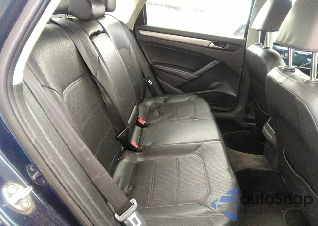 1VWAT7A37FC036561: 39216410