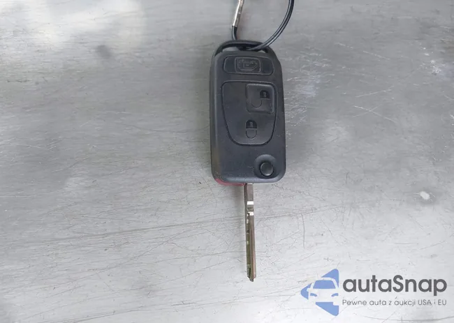 WDZPE8DC5E5893666: 39219158