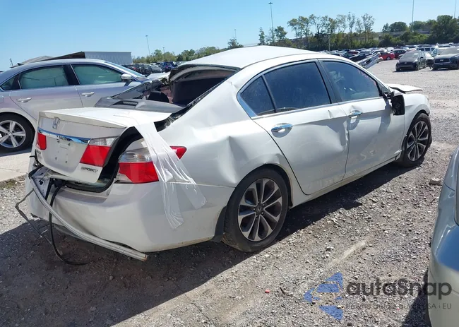 1HGCR2F59EA097557: 39221265