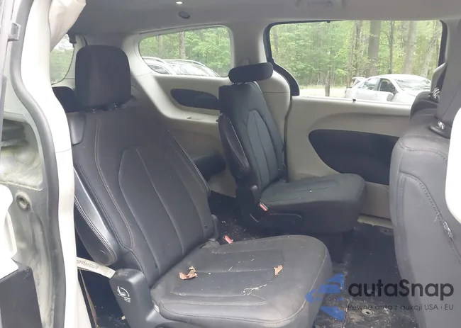 2C4RC1FG9KR589101: 39222879