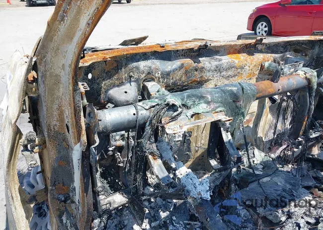 1GNSKPKD0MR278837: 39222928