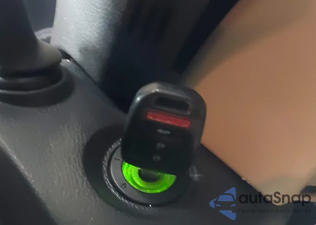 1HGCR2F3XEA209913: 39223033