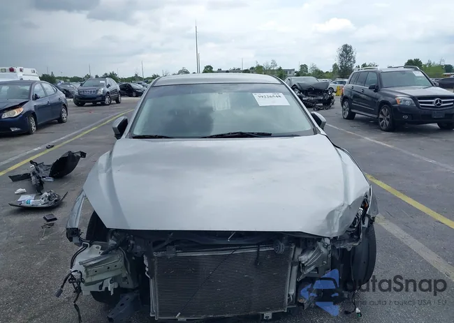 3MZBM1L79FM169352: 39226548