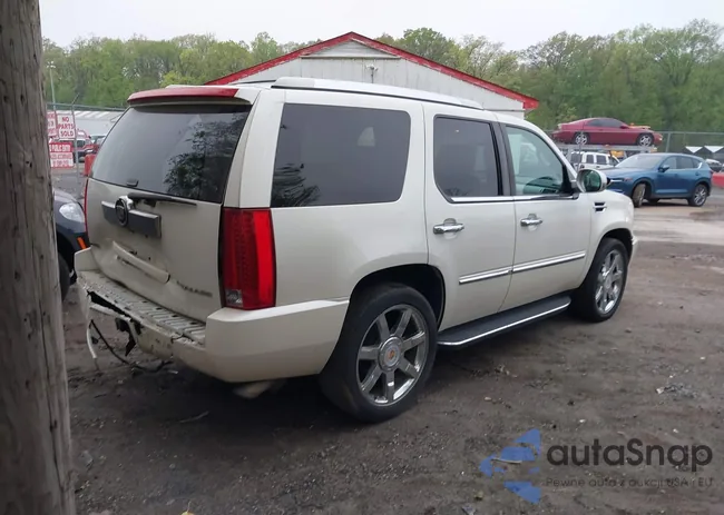 1GYUKBEF3AR181607: 39231535