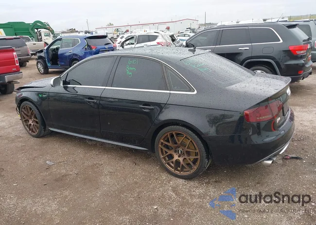 WAUMGAFL1AA065842: 39235381