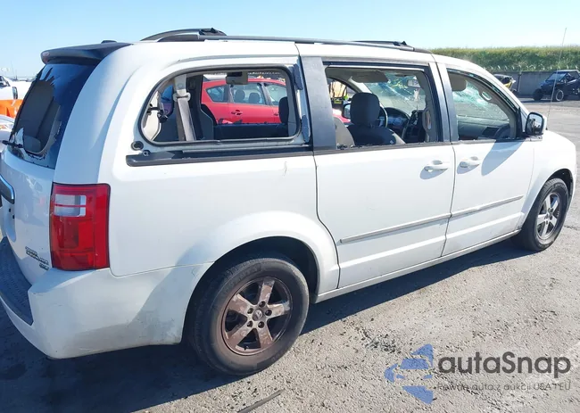 2D4RN5D1XAR121606: 39238551