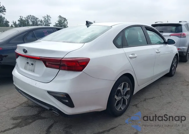 3KPF24AD6ME374865: 39237763