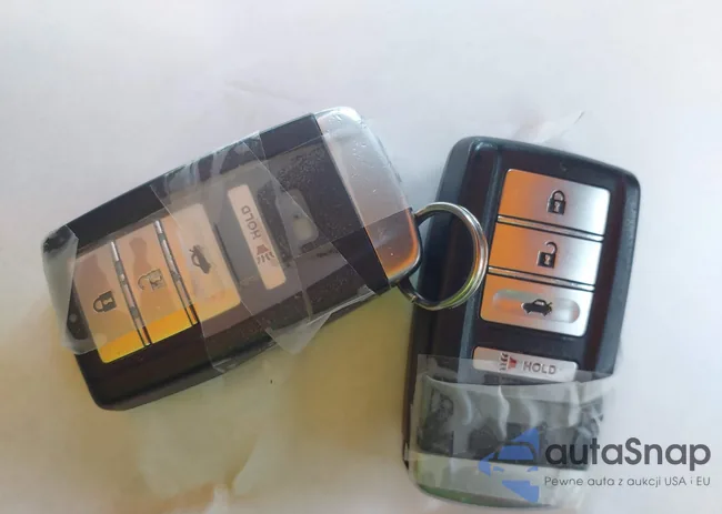 19UUB3F56JA001988: 39239677