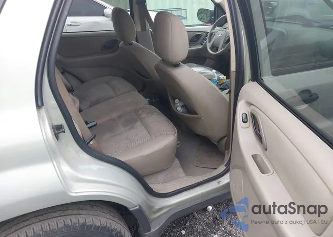 1FMYU931X5DA07694: 39244819