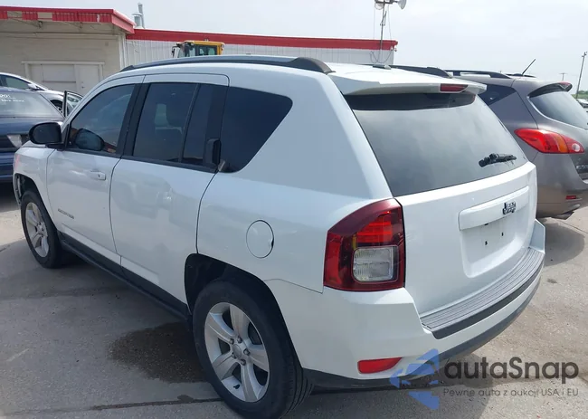 1C4NJCBA6GD512990: 39251042