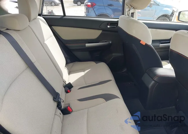 JF2GPABC4GH206832: 39251153