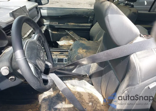 1FMJU1H83PEA42759: 39251334