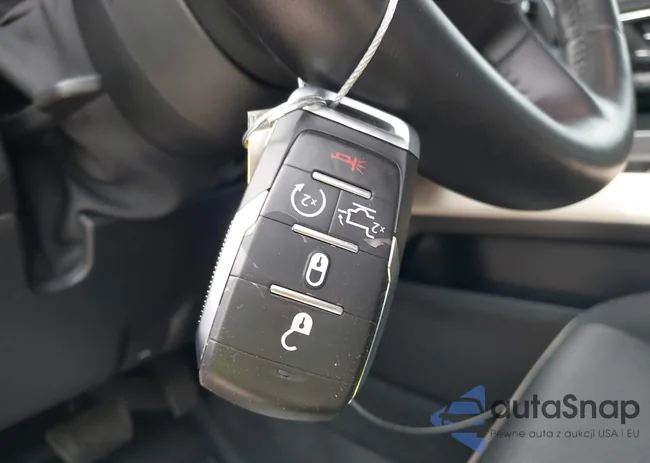 1C6RREJM4NN178880: 39252277