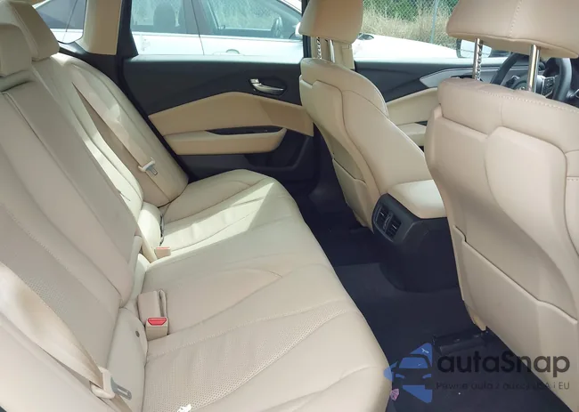 19UUB6F44MA004630: 39253141