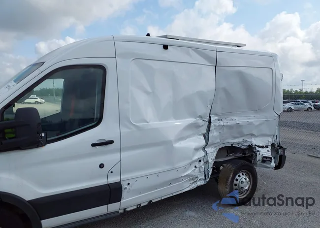 1FTBR2C8XNKA81774: 39257141