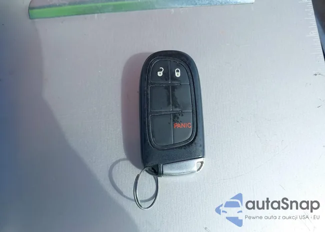 1C4PJLLN4KD147633: 39264328