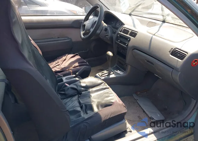 JT2AC52L4T0135155: 39267387