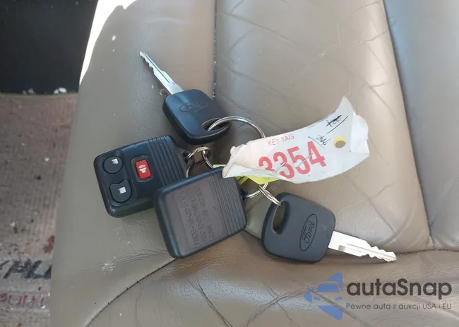 1FMZU77E21UA07978: 39267603