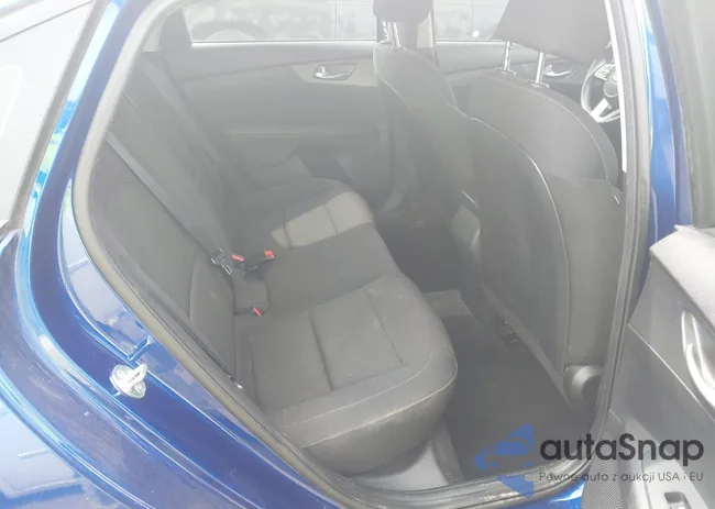 3KPF24ADXME291584: 39272582