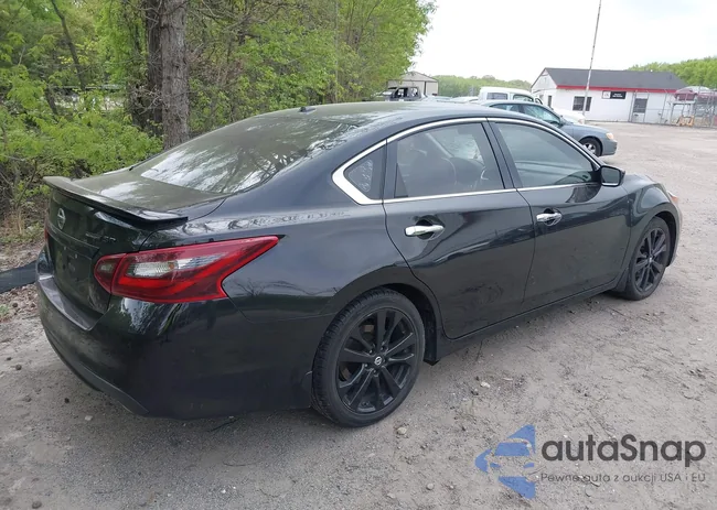 1N4AL3AP4JC294355: 39278951