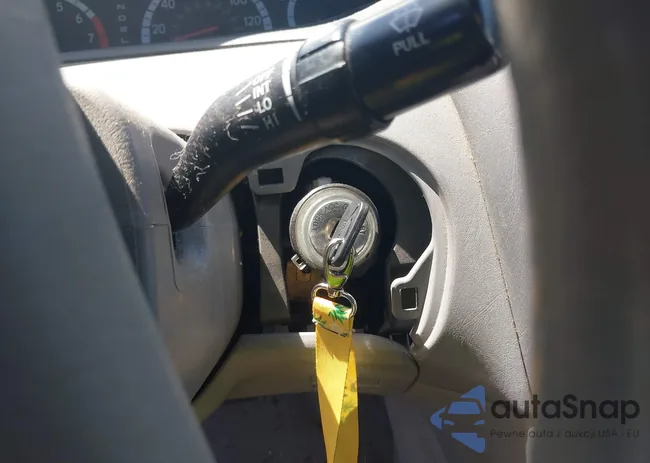 4T1BF28B72U221448: 39295228