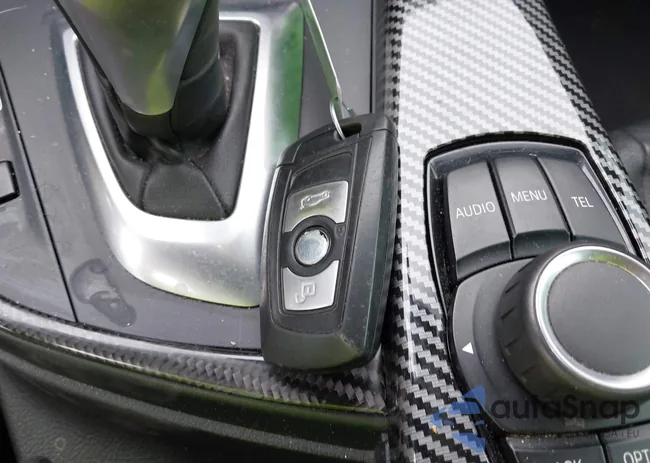 WBA3N3C5XEF711827: 39297332