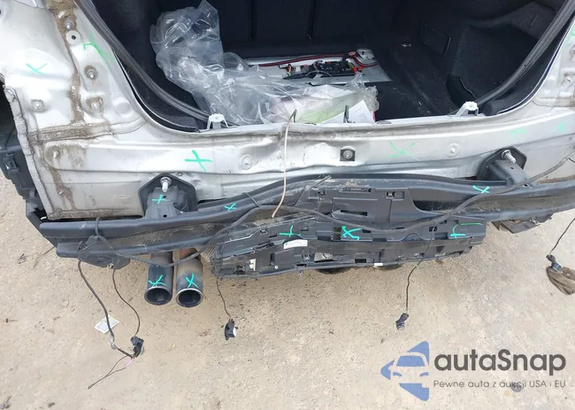 WBA3N3C5XEF711827: 39297332