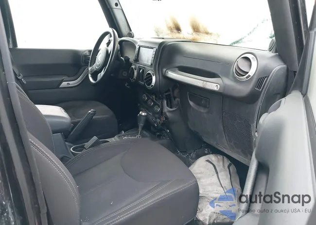 1C4BJWEG7DL703775: 39302965