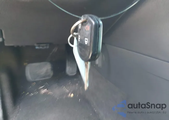 1FM5K8D80DGA53496: 39303142