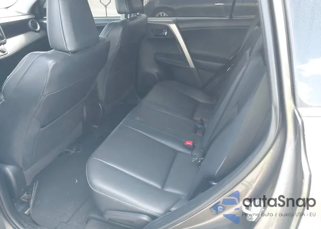 2T3YFREV8DW006821: 39307125